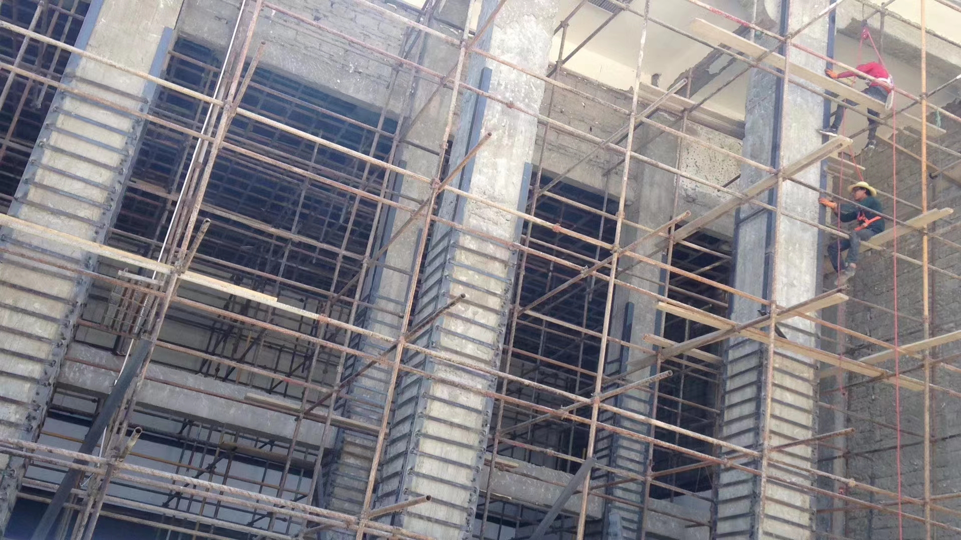 洋浦经济开发区砖混结构如何加固改造